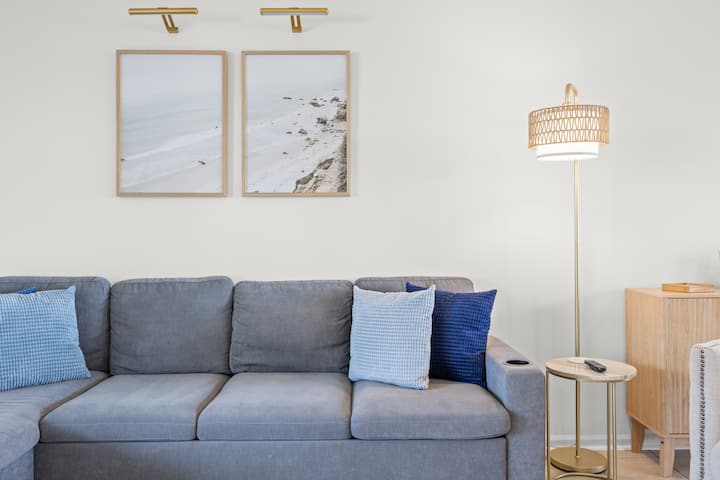 New! Coastal Condo W Pool And Views! - Carolina Beach
