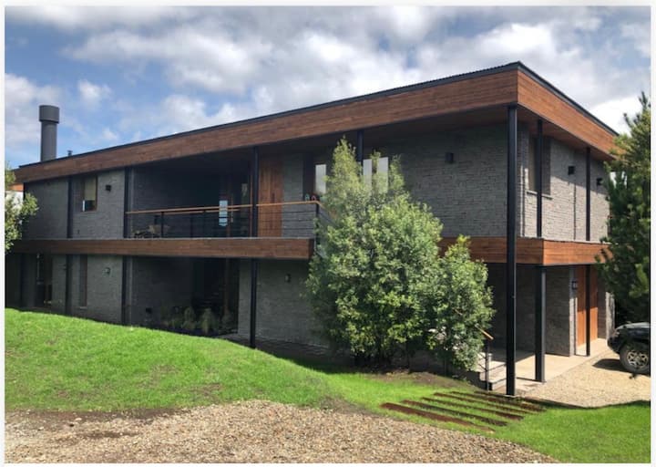 Arelauquen. Vista Al Lago, Jacuzzi, Gim Y Sauna - San Carlos de Bariloche