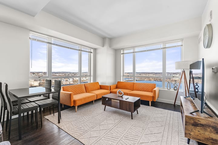 Tranquil Apartment 2br/2ba + Lake View And Pool - Belmont