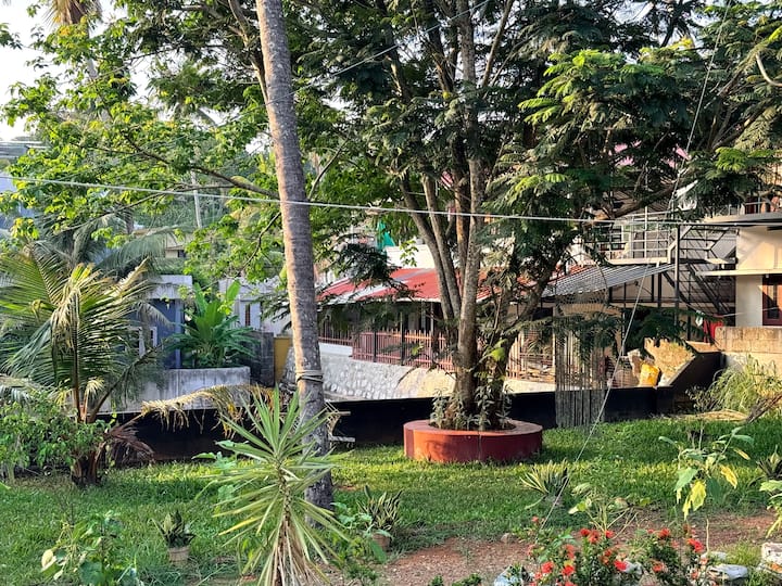 Amla Cottage | Peaceful Stay At Navami Holidays - Varkala