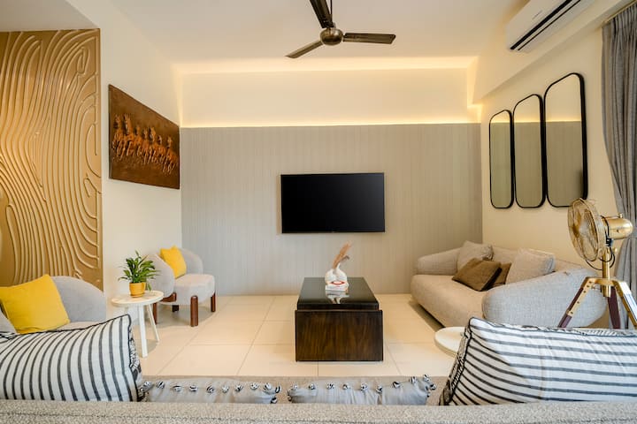 Living room image 1