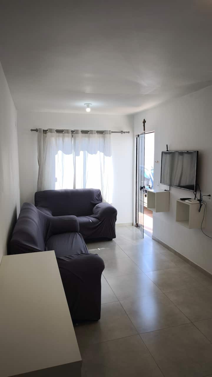 Casa Com Piscina 2 Quartos Conforto E Laser - Pato Branco
