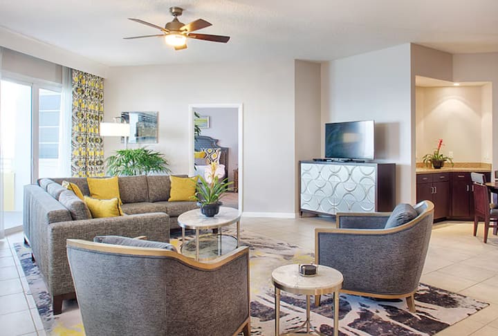 4bd/2ba Presidential At Ocean Walk - Daytona Beach, FL