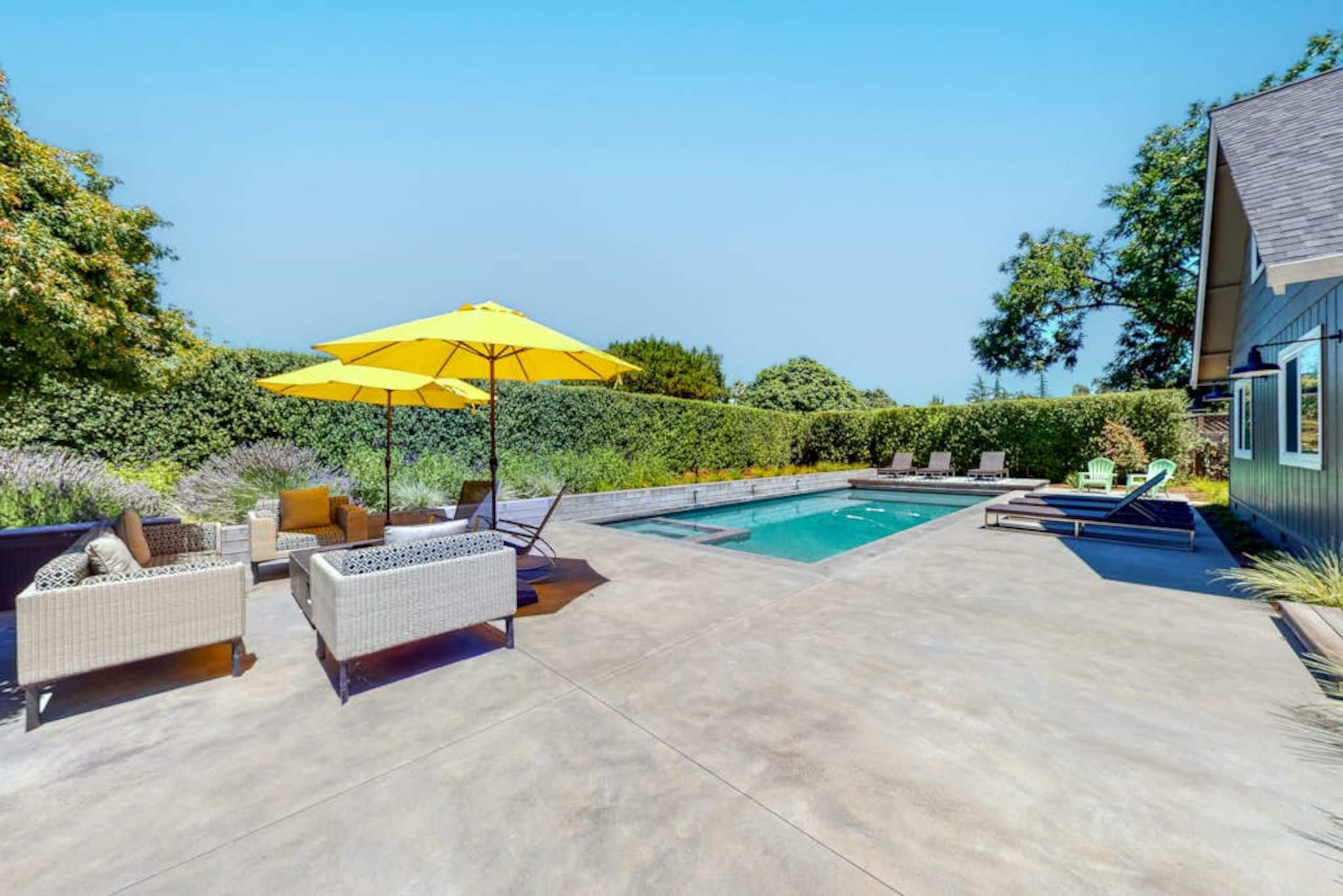 Modern Wine Country Home with Pool & Hot Tub - Photo 34