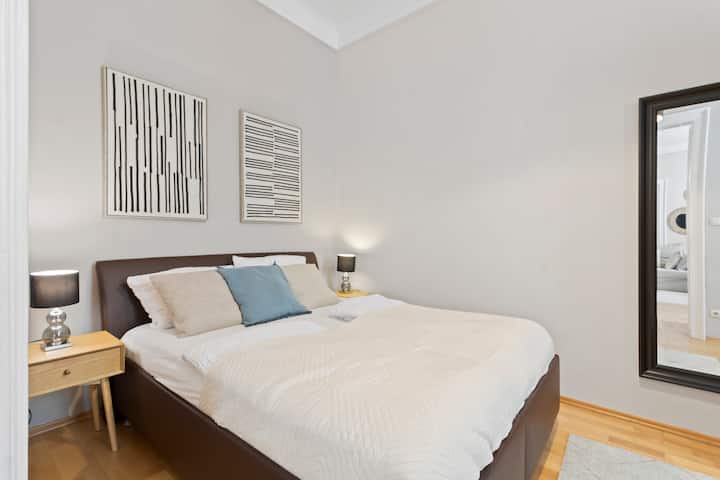 Stylish Apartment At Augarten I Near Metro U2 - Viena
