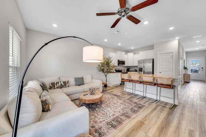 Tropical Boho Escape 3br 1 Min To The Beach - Panama City Beach, FL