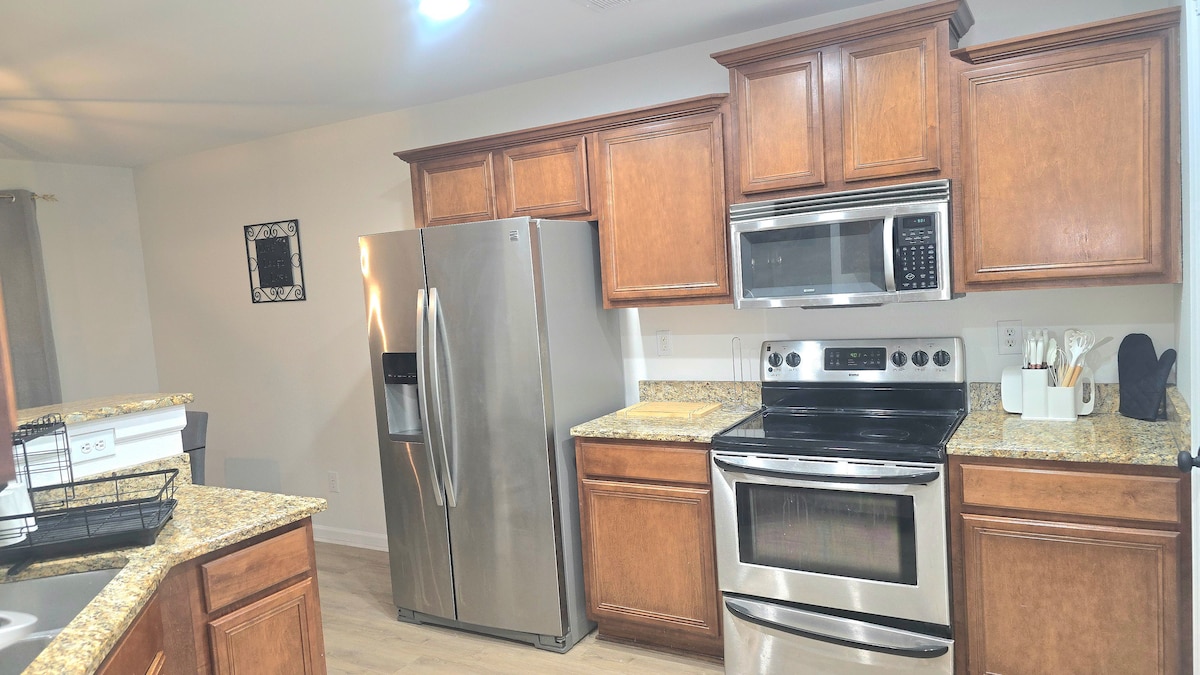 Cozy home in Braselton near Road Atlanta track