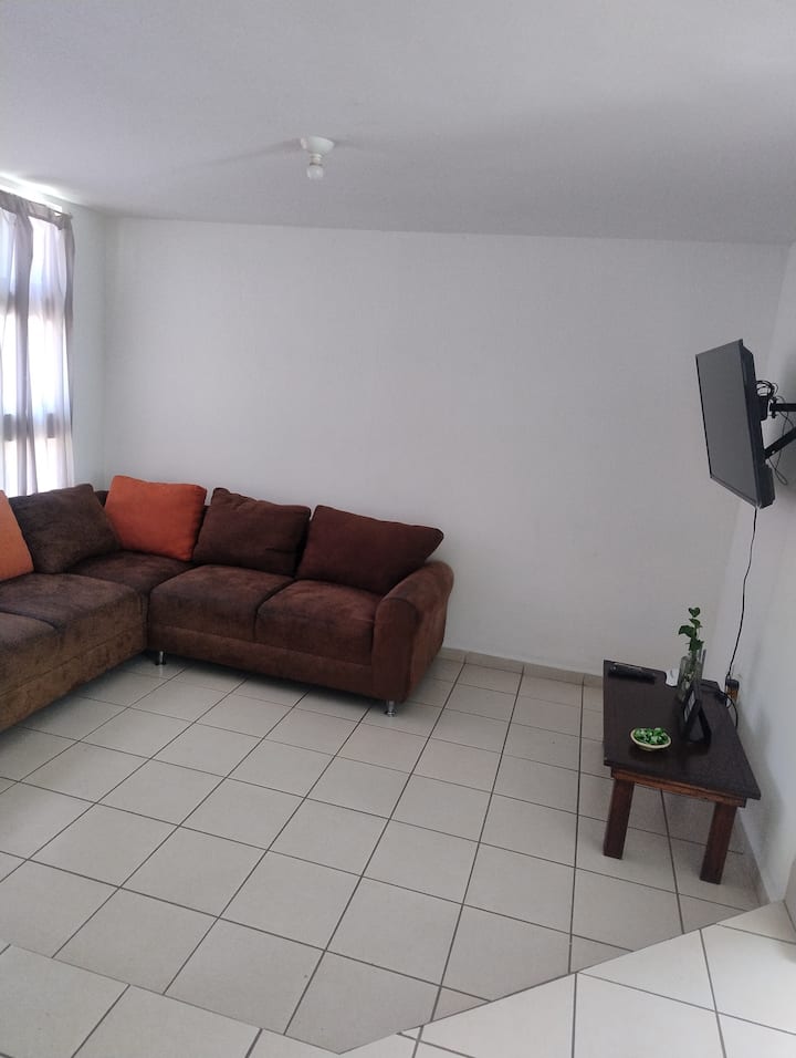 Casa Completa, Zona Industrial Estacionamiento 1 - San Luis Potosi