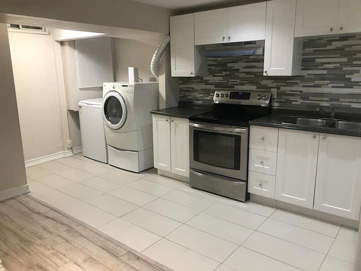 2 Room Basement Apartment Near Durham College/uni - Oshawa