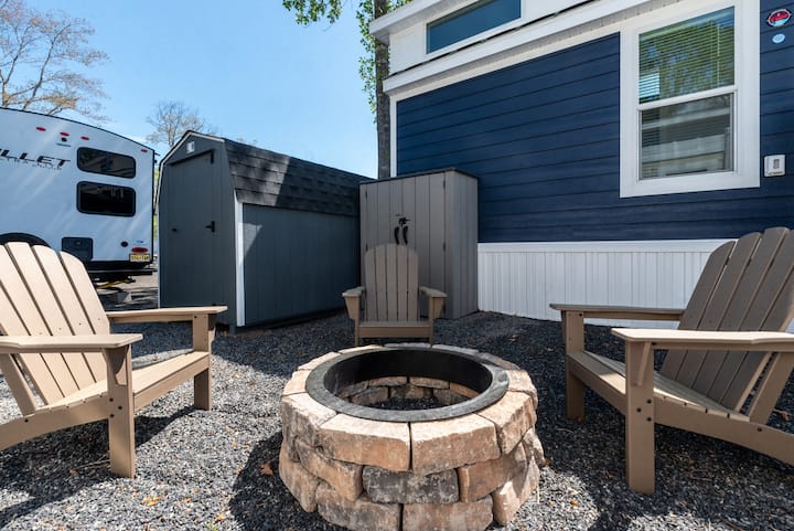 Near Beach • Pool + Amenities • Sleeps 8 - Avalon, NJ