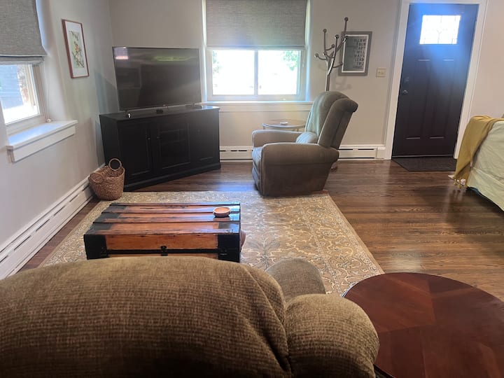 Stone’s Throw Bungalow - Chambersburg Pa - Chambersburg, PA
