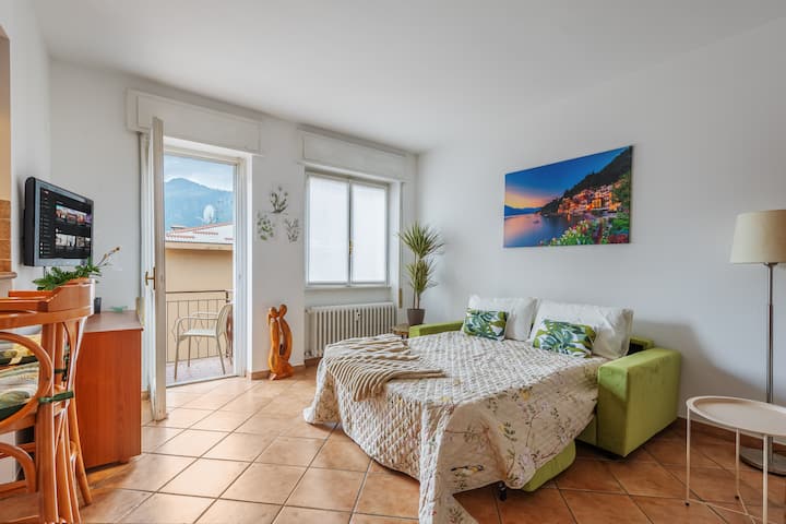Sunset Sanctuary - Free Parking On Lake Como - Mandello del Lario