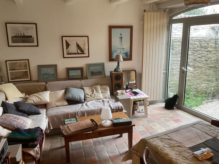 Chambre Du Jardin Avec Salle De Bain Mitoyenne. - Ars-en-Ré