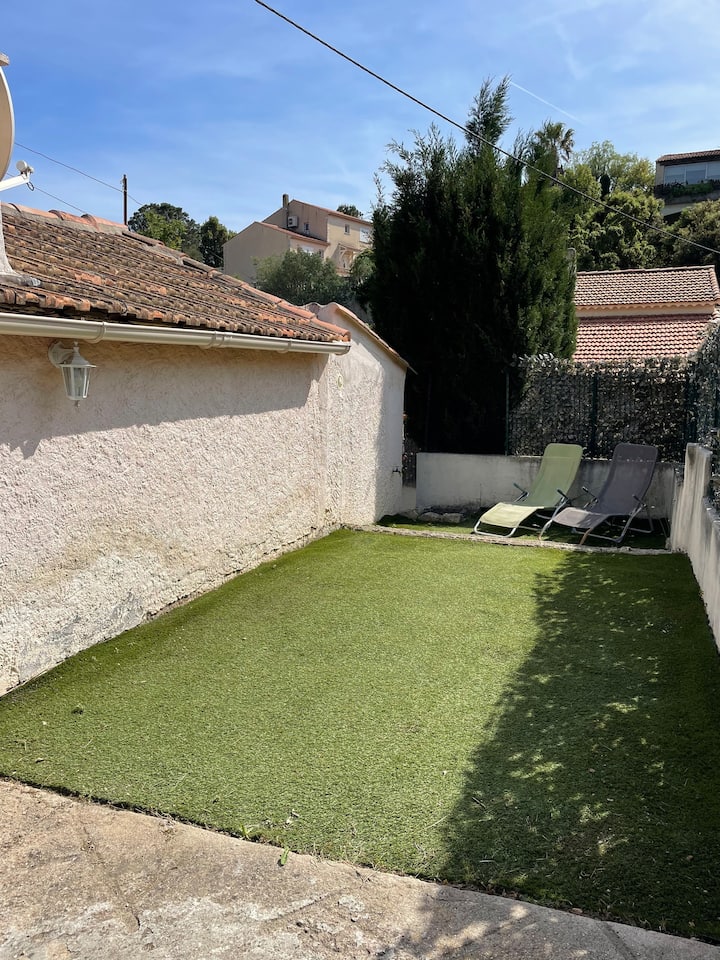 Petite Maison Cosy à Saint-aygulf Proche De La Mer - Fréjus