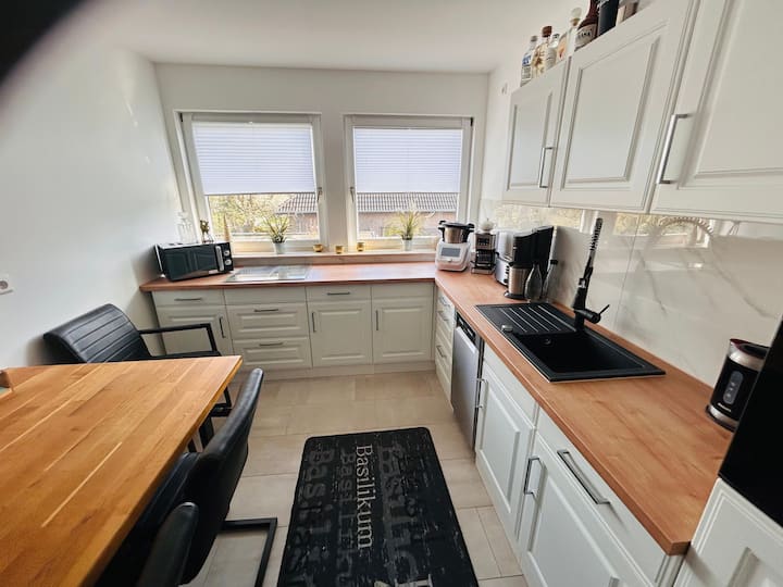 Vier Zimmer Apartment, Messe - Laatzen