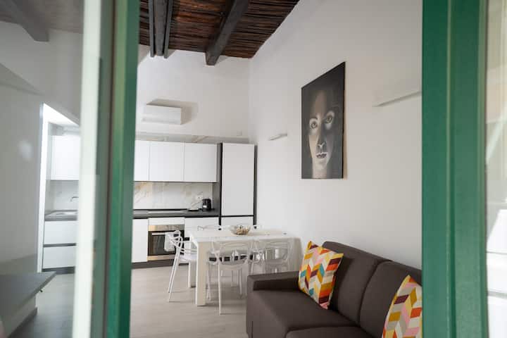 Porta Di Mare30 Apartment - Close By The Beach - Salerno