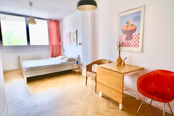 Little Paradise For Two - Badalona