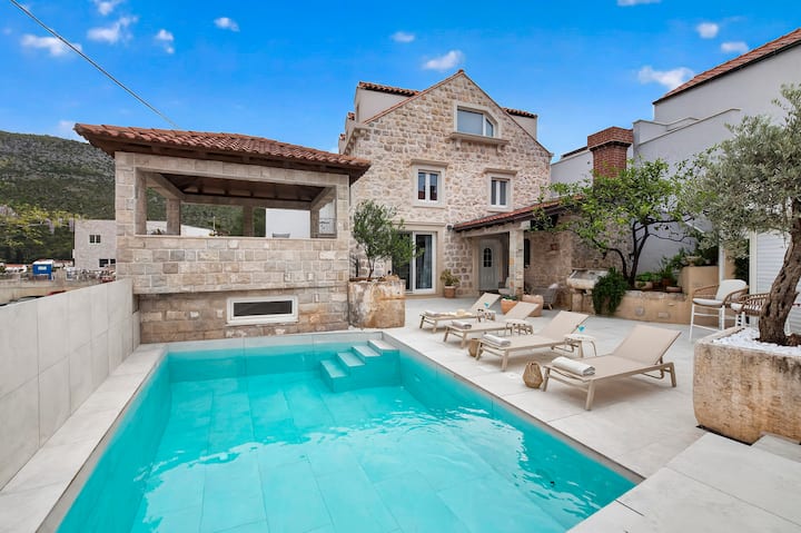 Villa Royal Stone- 1min Walk To The Beach - Dubrovnik