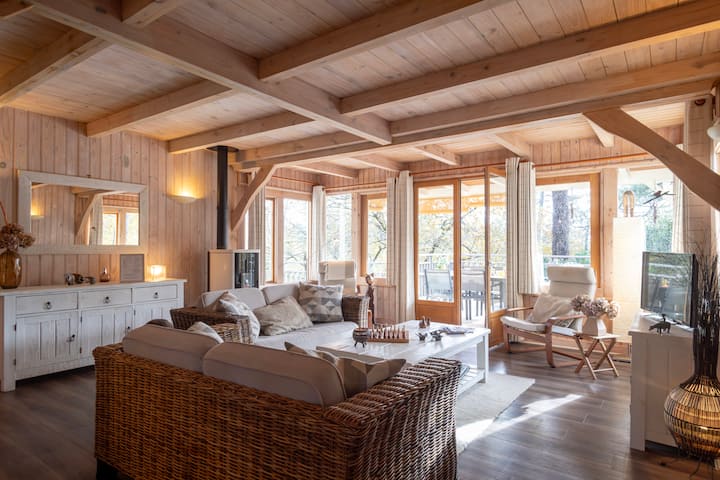 Ravissante Villa Tout Bois Avec Piscine Chauffée - Biscarrosse