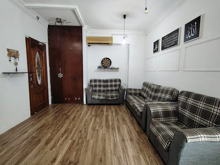 Haiiraz Homestay - Teluk Kumbar