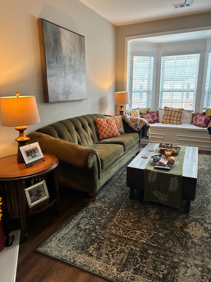 Cozy Private Room In The Heart Of Buford - Buford, GA