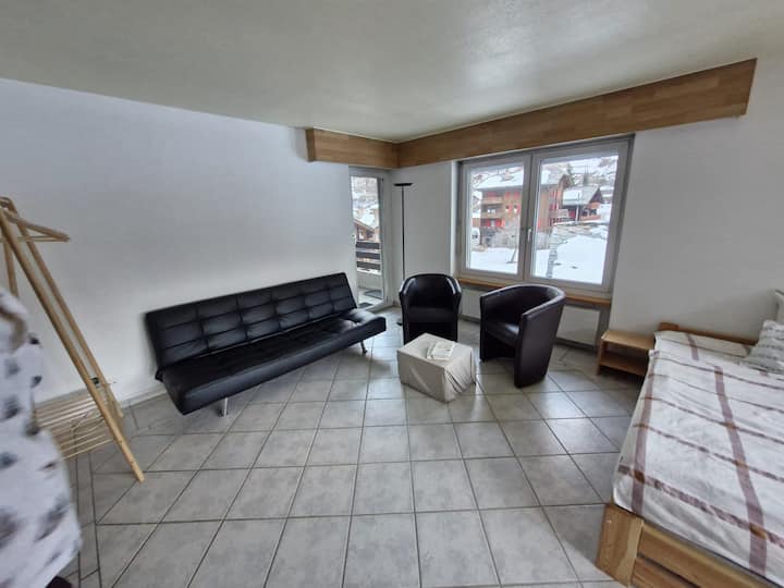 Breithorn View Stay–budget Apartment Near Zermatt - Randa