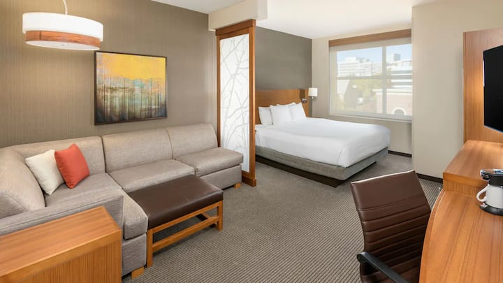 Stylish King Room | Waterfront + Views - Greenville, SC