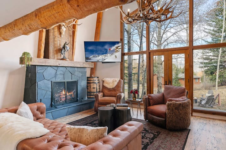 Abode At Luxe Barnhouse, Teton Views, Hot Tub - Jackson, WY