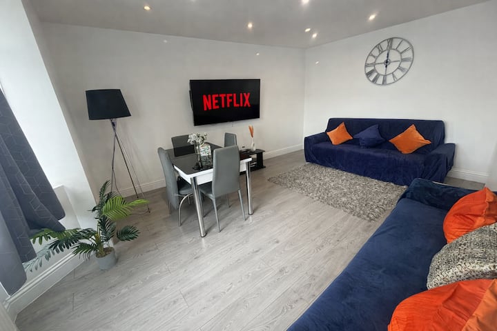 Modern Cosy 2br Home In London|free Parking20%off - Croydon