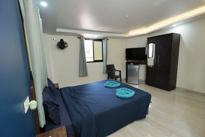Bedroom 5 image 2
