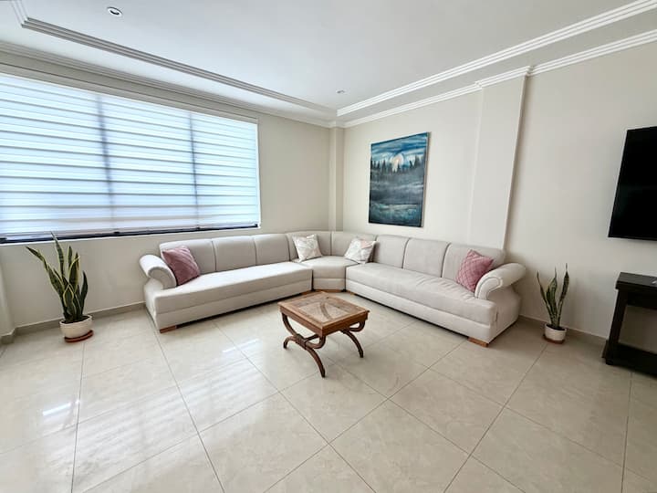 Casa Equipada Ideal Para Grupos O Familias - Cuenca