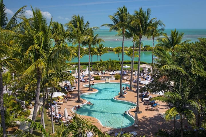 Ocean Breeze| Paddleboarding. Private Villa - Duck Key, FL