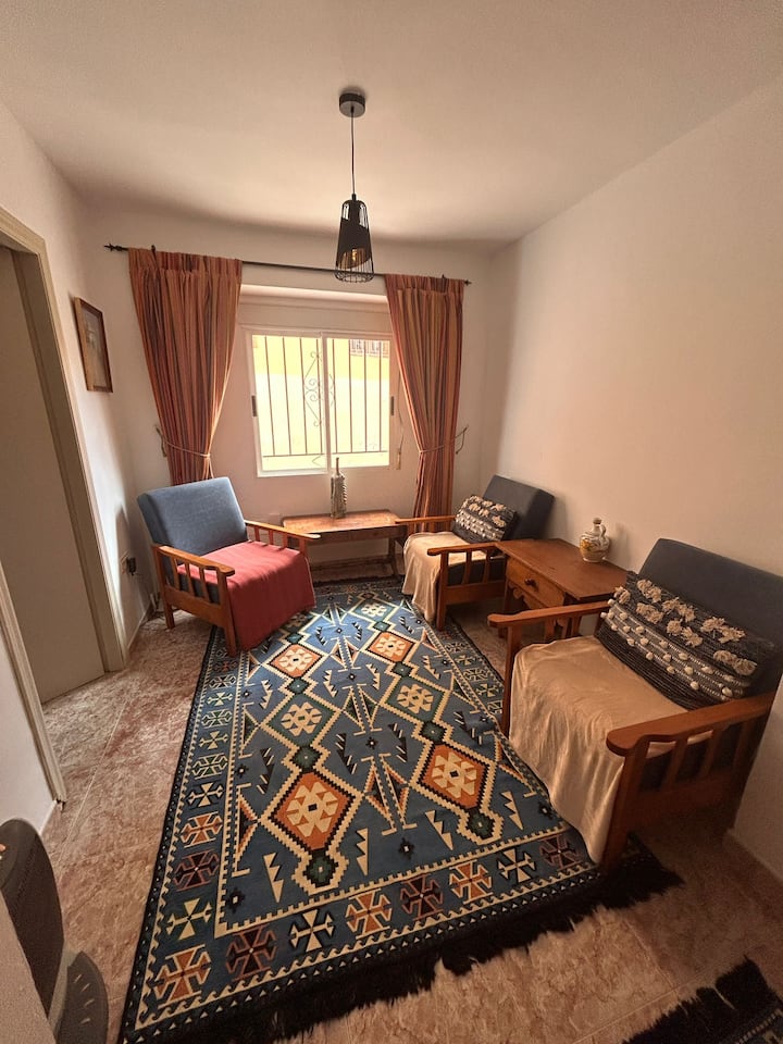 Traditional Townhouse In Scenic Lecrín Valley - Dúrcal