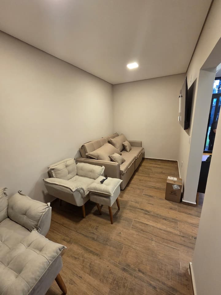 Casa Container Em Guararema, Com Piscina - Guararema