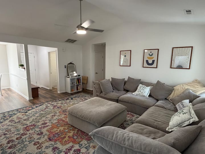 Charleston Escape - North Charleston