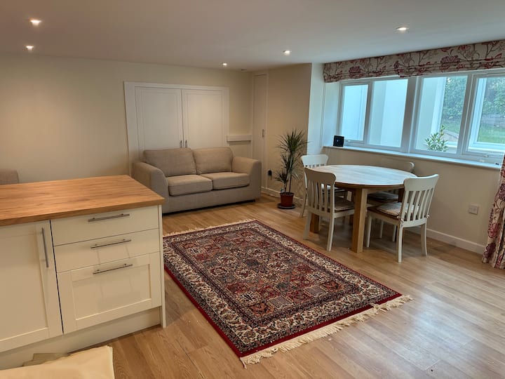 Hornbeams Annexe - Deluxe Apartment - Sissinghurst