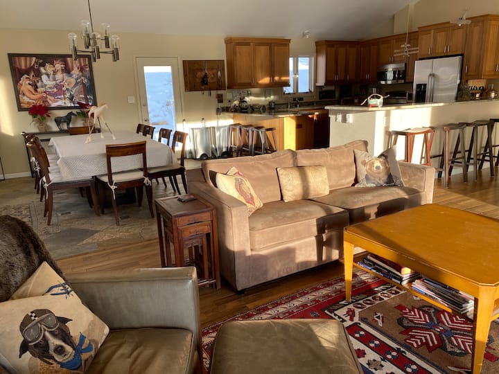 Contemporary Mtn. Home Near Red Rocks And Denver - Evergreen, CO