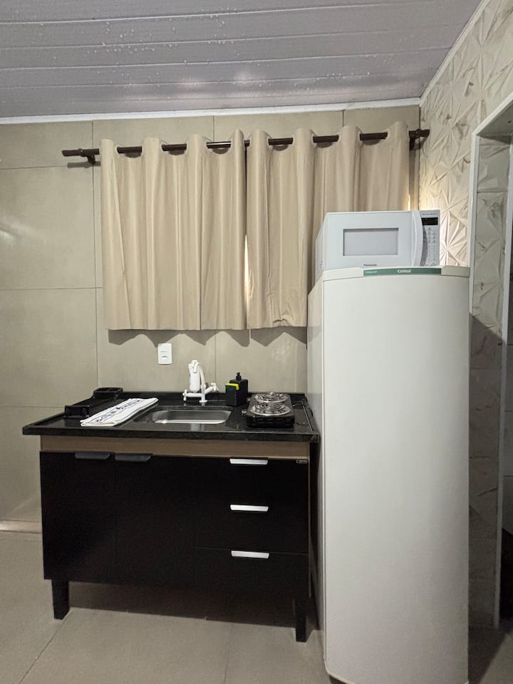 Estúdio Com Ar | Próx. à Uniube E  Aeroporto. - Uberaba