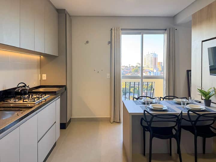 Rp302 | Garagem, Elevador | 2 Quadras Uepg Central - Ponta Grossa