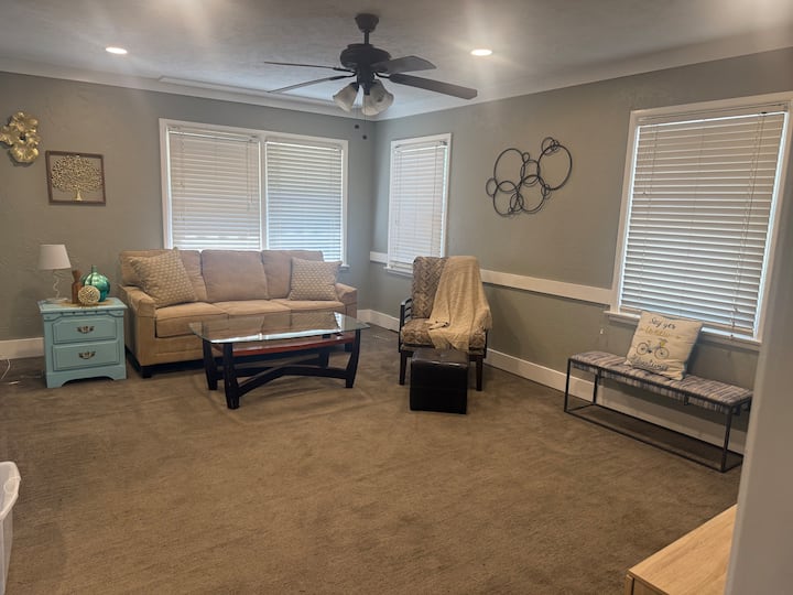 Cozy Cottage In Central Sioux Falls - 蘇瀑