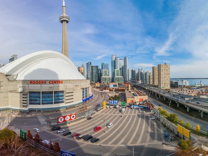 Cn Tower View | Sleeps 4 | Free Parking - Toronto