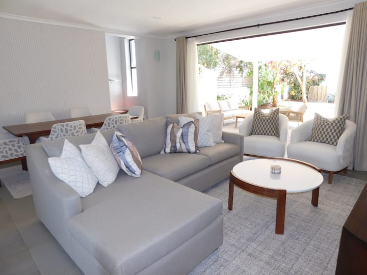209@the Contours By Prestige Homestays - Victoria Falls