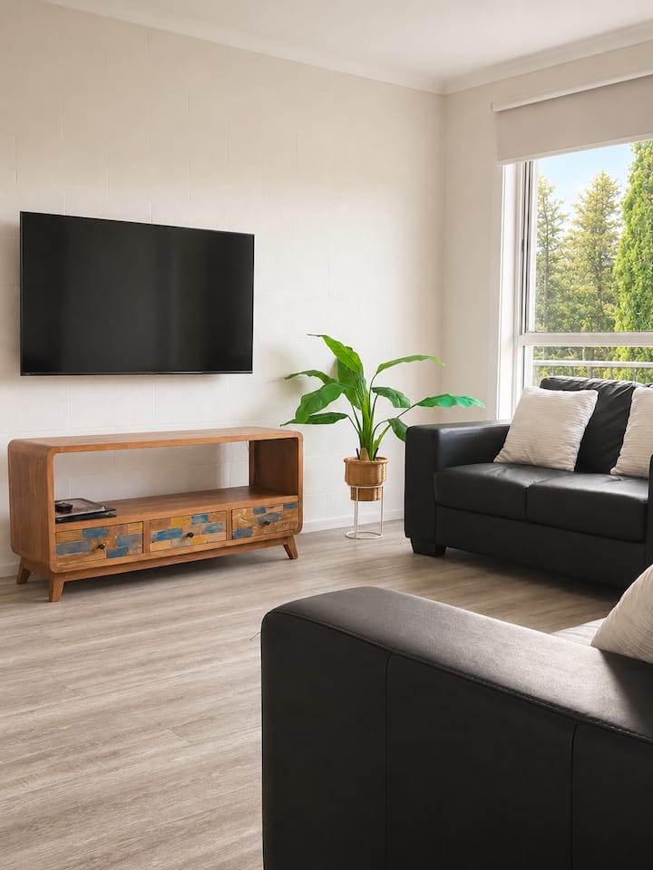 Bayside Holiday Apartments - Warrnambool