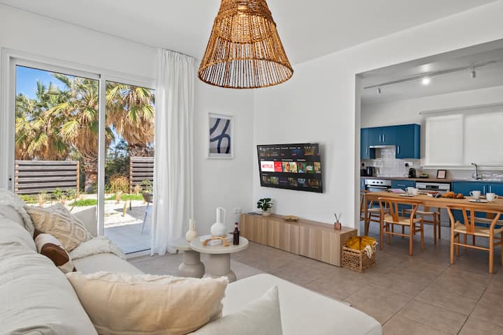 Aria Del Mar Villa By Nomads - Steps To Beach - Argaka