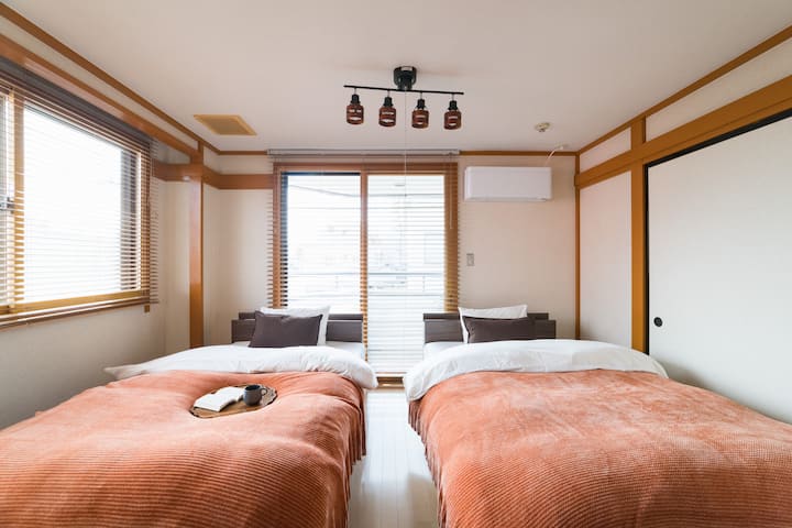 Fuji City Base | Cozy Retro Stay Near Fuji Sta. - Fuji