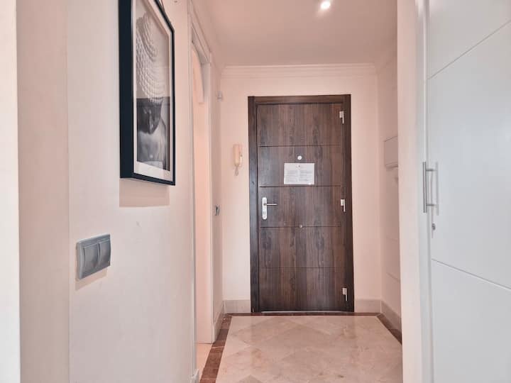 Bhost - Aloha Hill Club - Marbella