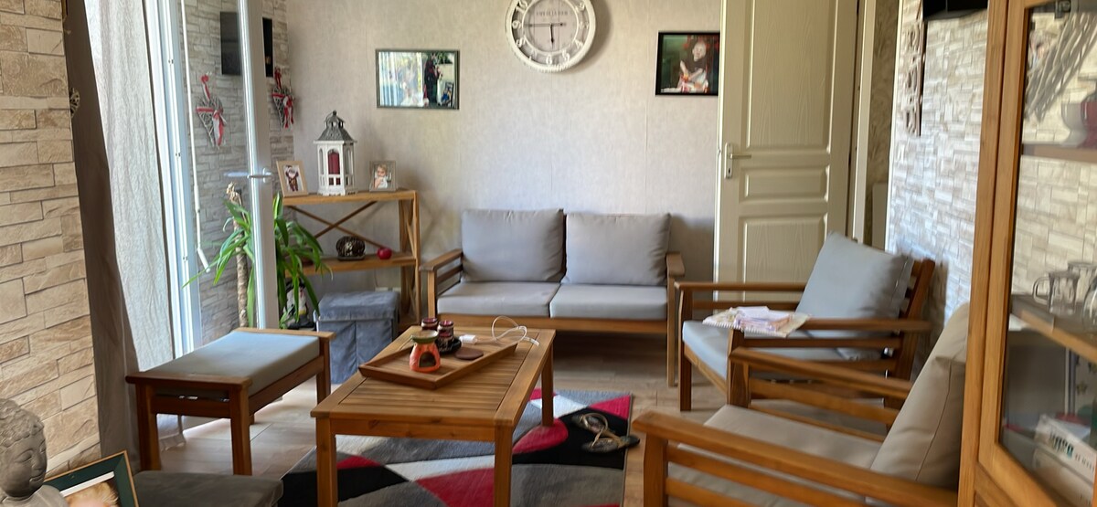 Maison avec jardin clos terrasse parking sécurisé - Ploufragan