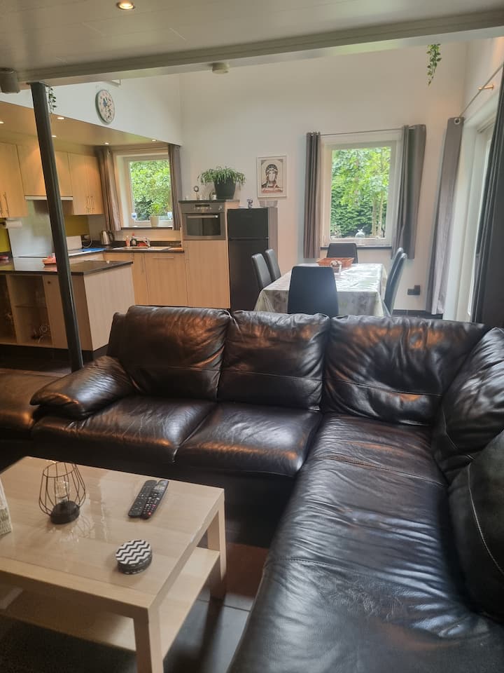 Gezellige Privéchalet Midden In Het Groen. - Lille