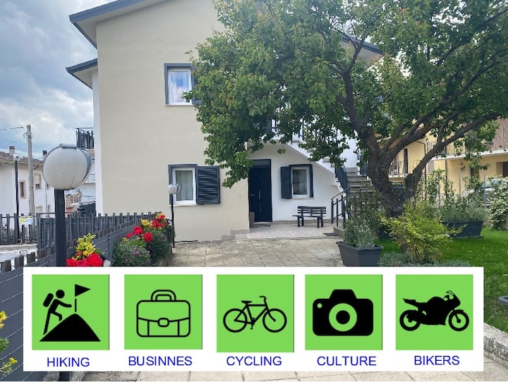 Amal'a-e | Gruppi Bike, Trek & Moto -Park Protetto - Gran Sasso