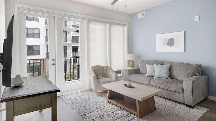 Landing | Beautiful 2bd In Cool Springs - Franklin, TN